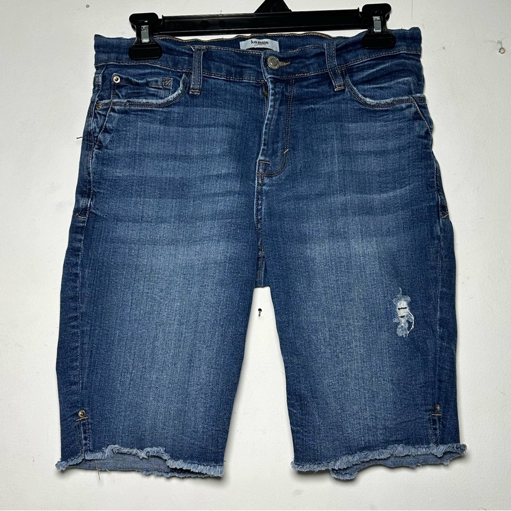Kensie Jeans Womens Blue Distressed Bermuda Denim Shorts Raw Hem Size 2/26‎